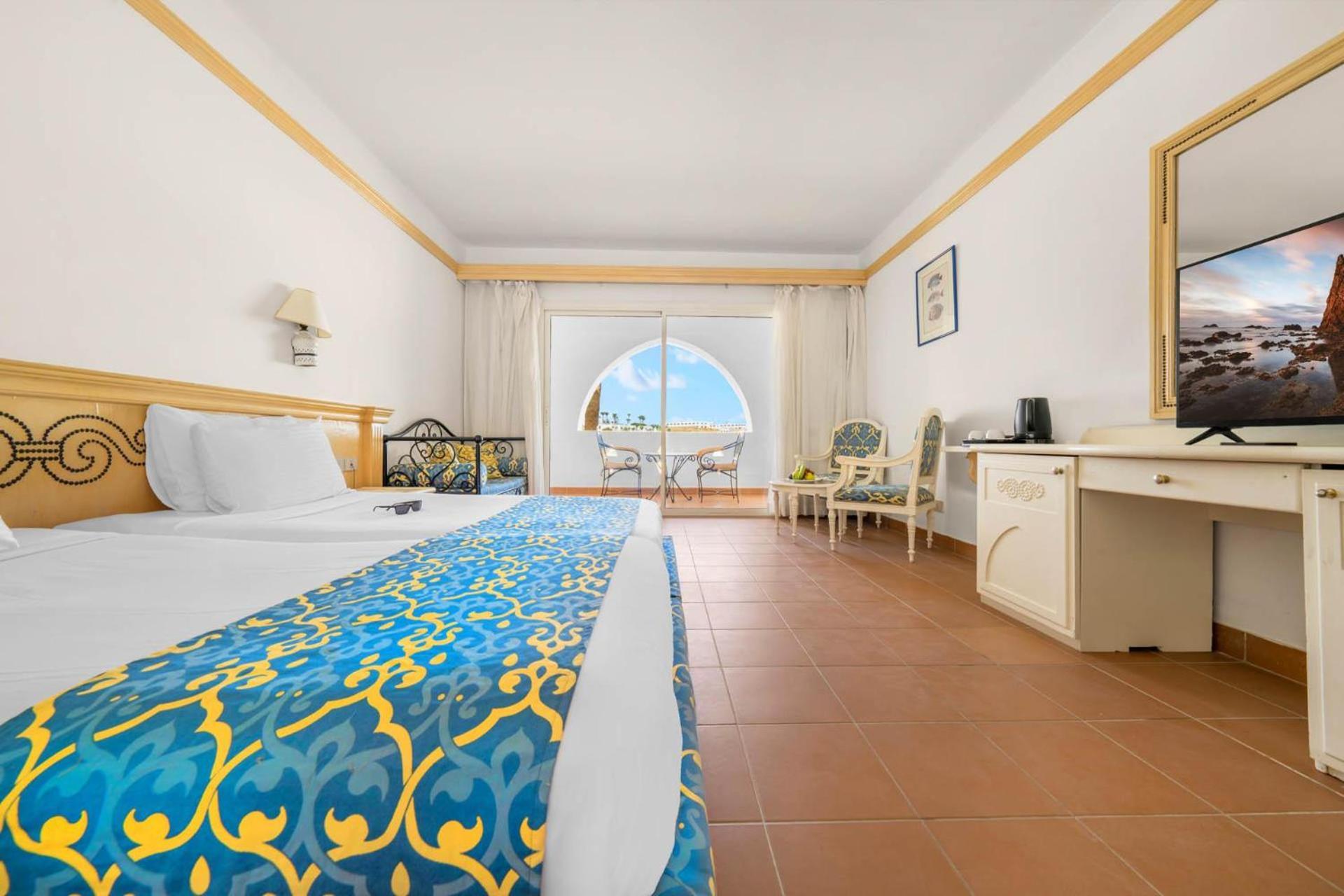 King's lake Queen or Twin Room Lake & Full Sea View,1615647039:JPEG