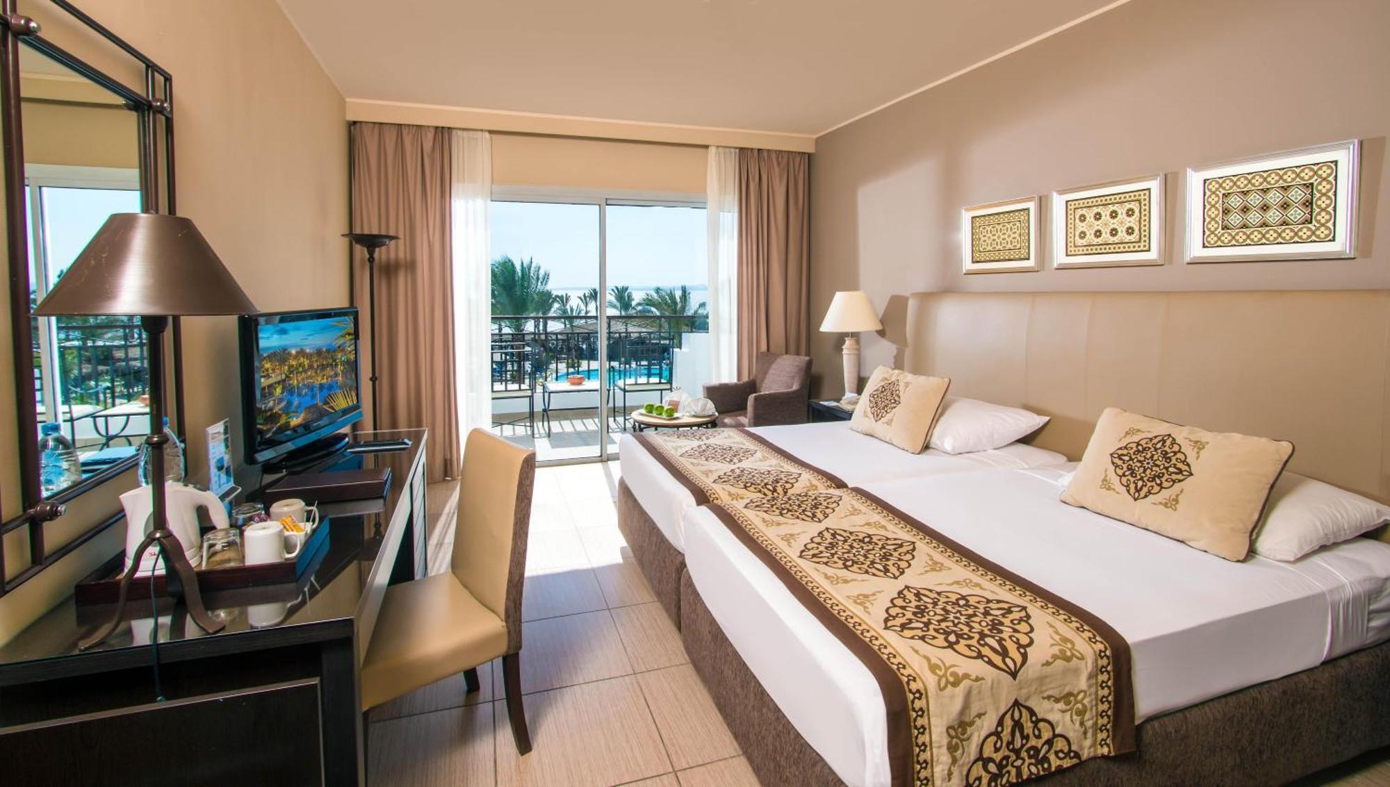 Hébergement Supérieur avec Lit Queen-Size ou Lits Jumeaux - Vue sur Mer